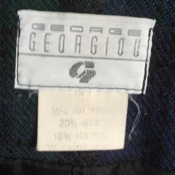 George Georgiou Dress Blazer/Skirt Set. 65% Polyester, 20%Wool & 18% Acrylic - Picture 2 of 7